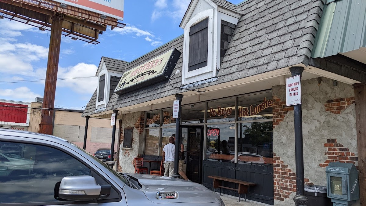 Brothers Cafe